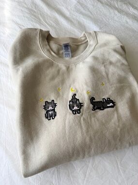 Gildan Cat Beige Crewneck Sweatshirt